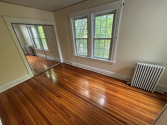 4th image of 454 Ontario St #2
