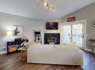 1862 Southpointe Ter #B1862, Saint Paul, MN 55122