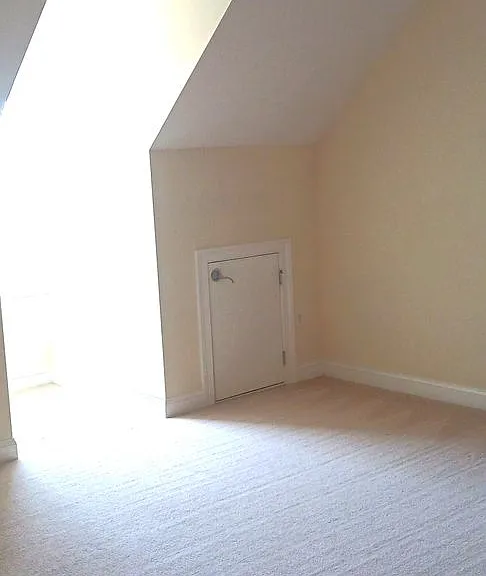 5215 Center St #405 — Photo 11