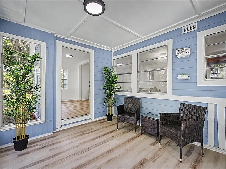 2520 Larsen Rd — Photo 9