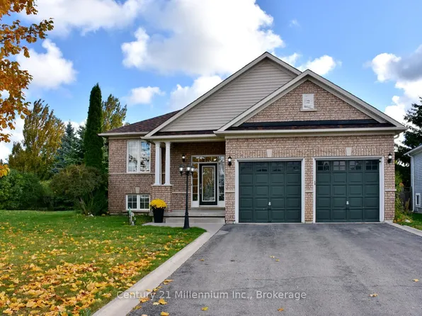 35 Northwood Dr, Wasaga Beach, ON L9Z 3B1