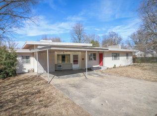 1035 E Linwood Ter, Springfield, MO 65807