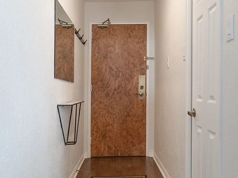 1901 Bayview Ave E #205 — Photo 22