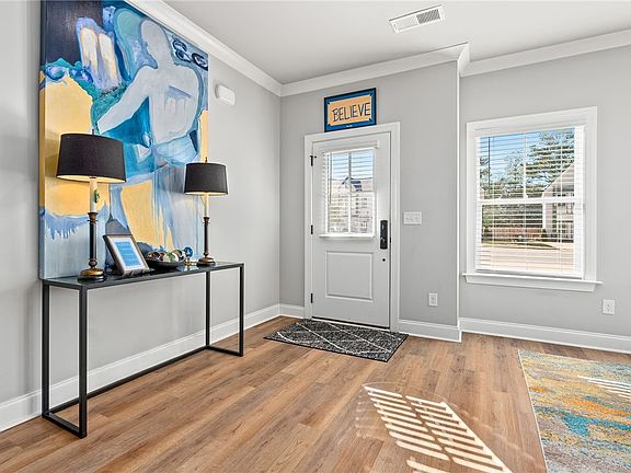 3rd image of 549 Waterpoint Way