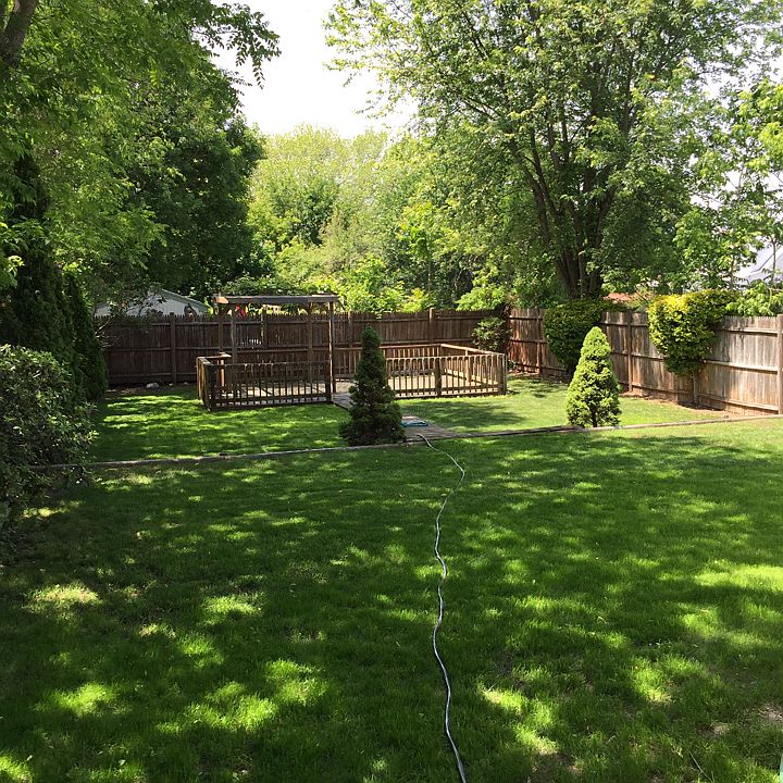 Big Back Yard and Three season porch overlooking yard