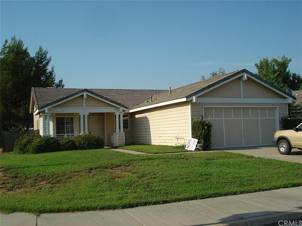 1st image of 23198 Wildwood Ln
