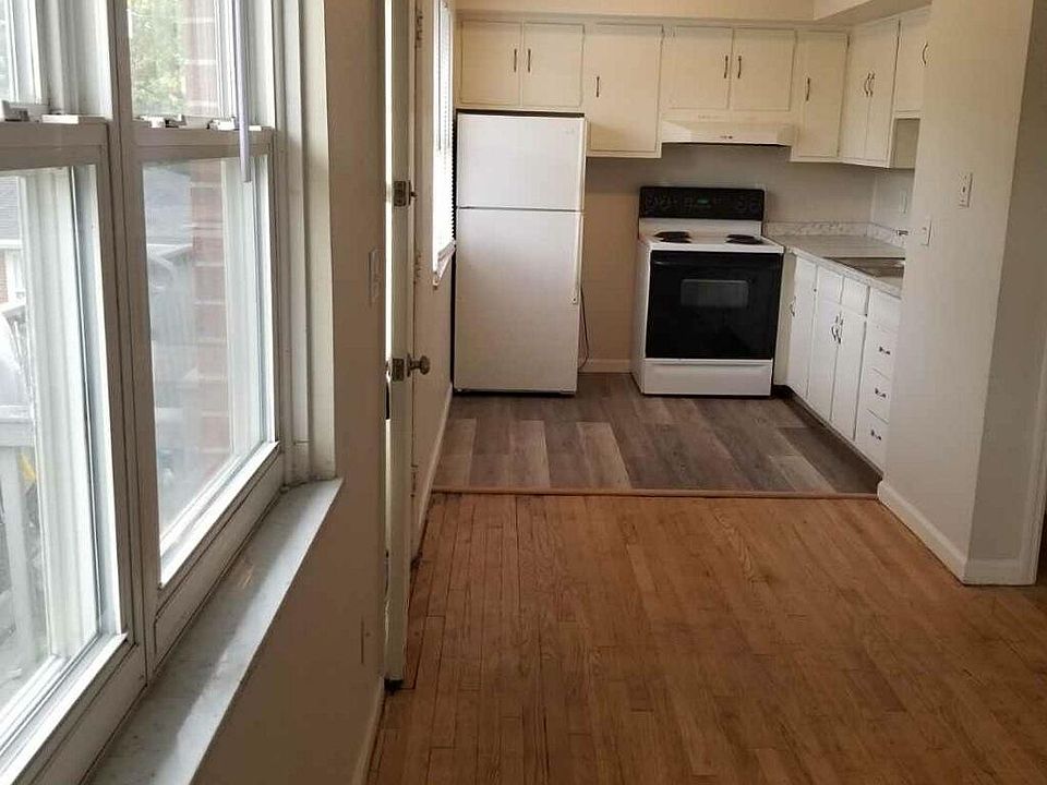 Kitchen, looking in from living room.