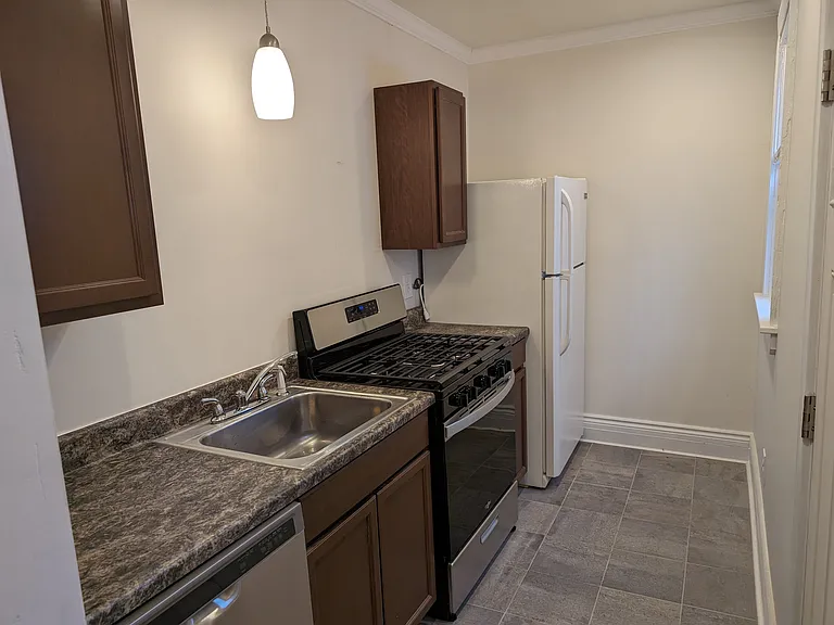645 Averill Ave #1 — Photo 5
