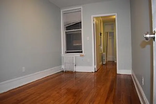 Rented by Tri Boro Terrace Realty | media 7