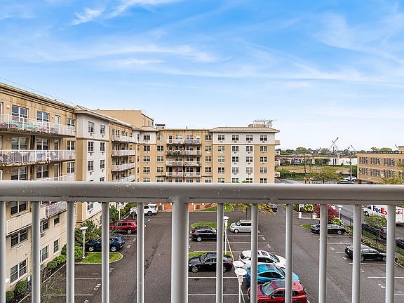 4th image of 221 Beach 80 St #5H