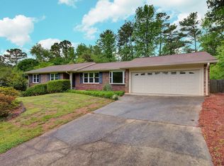 1125 Old Forge Dr, Roswell, GA 30076