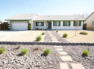 12617 Petaluma Rd, Victorville, CA 92392