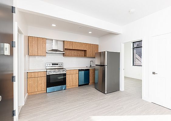 2nd image of 379 Harman St Floor 4