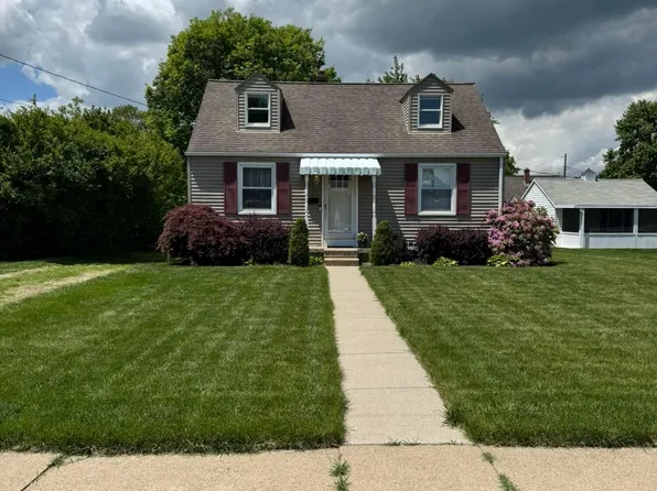 97 S 34th St, Newark, OH 43055