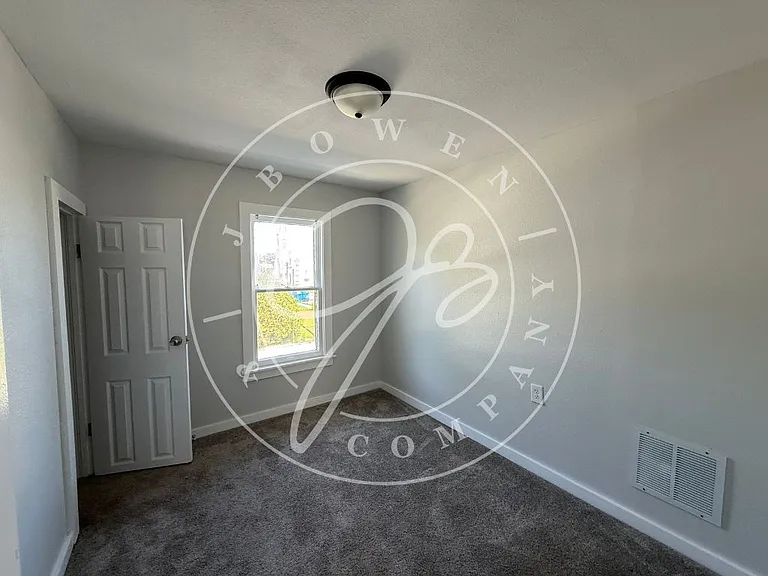 640 Nevada St — Photo 5