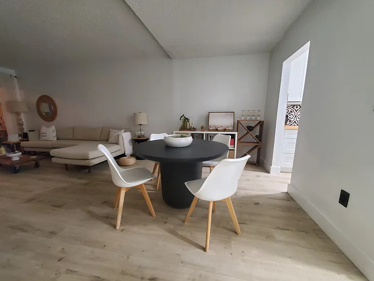 Ixora Ct — Photo 6