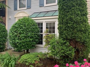 8833 Manahan Dr, Ellicott City, MD 21043