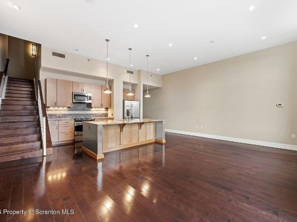 509 Bogart Pl APT 203