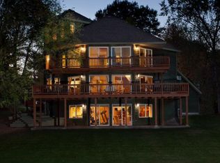 6012 Military Rd, Woodbury, MN 55129