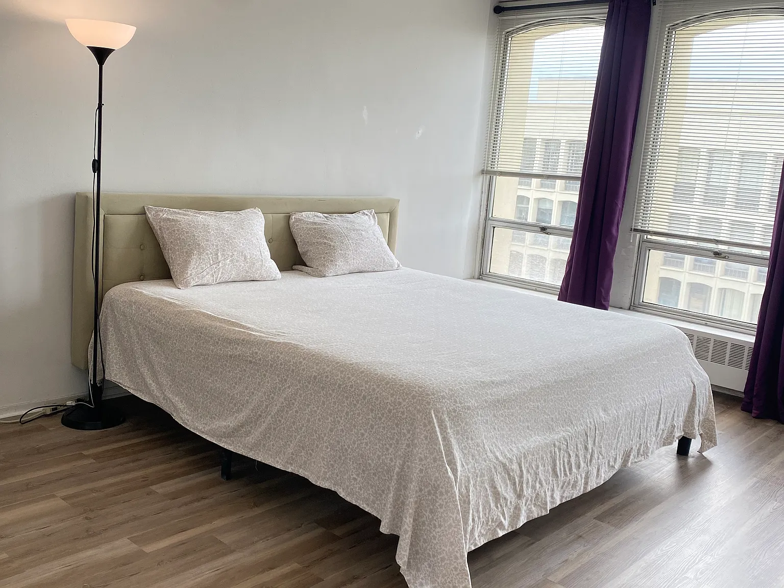 2 bed, 1100 sqft, $2,425 — Photo 3