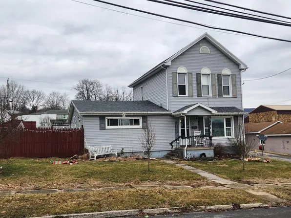 1521 Allegheny St, Hollidaysburg, PA 16648