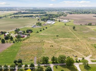 318 Ives Rd, Mason, MI 48854
