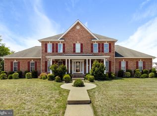 300 Chancellorsville Dr, Stephens City, VA 22655