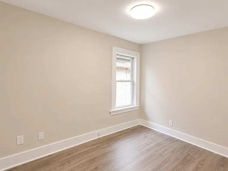 48 Stevens St #2 — Photo 7