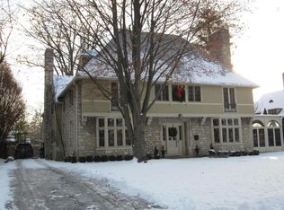 124 Ashbourne Rd, Columbus, OH 43209