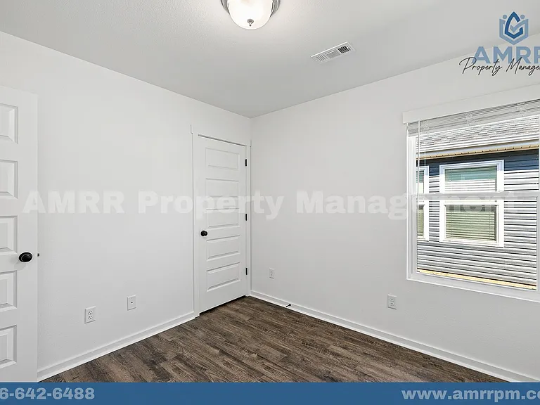 1512 Bluegrass St — Photo 15