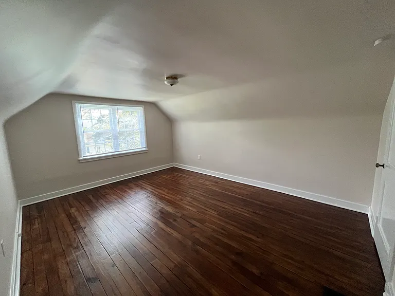 202 Maple Ln — Photo 25