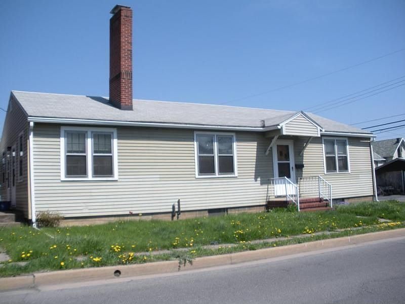 2nd image of 15 Peach St