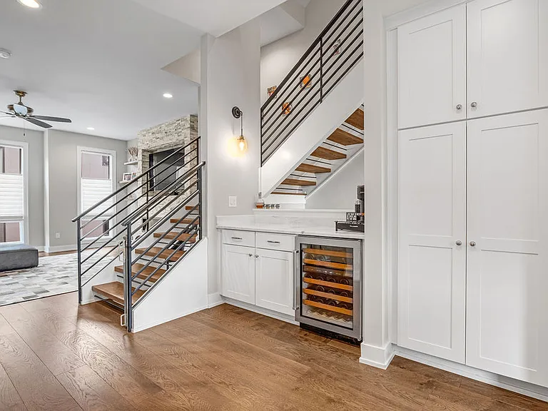 213 Taylor St #5 — Photo 5