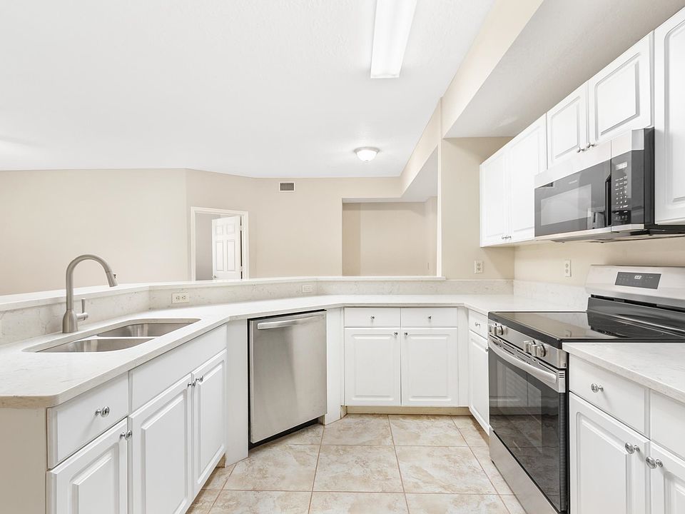 1st image of 37113 Harbour Vista Cir