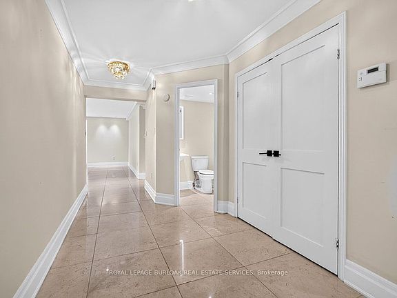 5th image of 2045 Lake Shore Blvd W Unit 2901