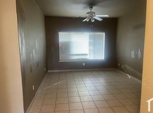 5039 W Robinson Ave, Fresno, CA