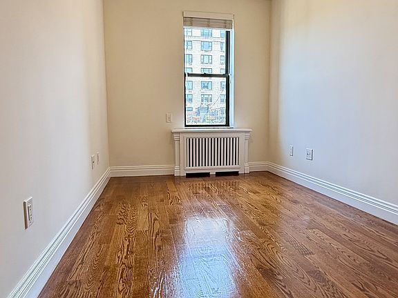 4th image of 335 W 76th St APT 5B