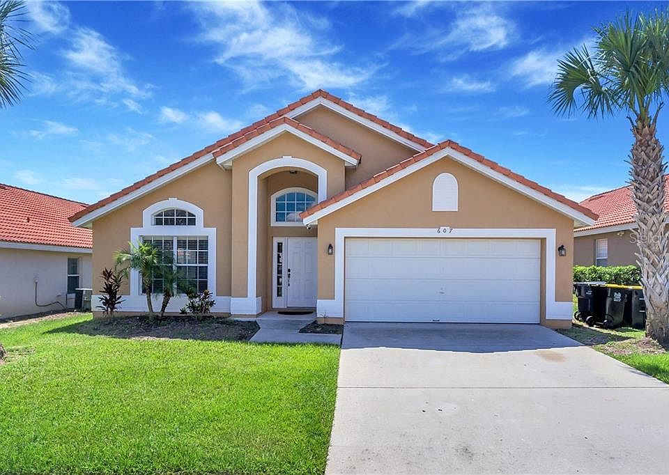 1st image of 607 Paloma Dr