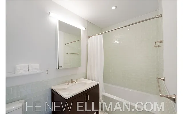 Rented by Douglas Elliman | media 28