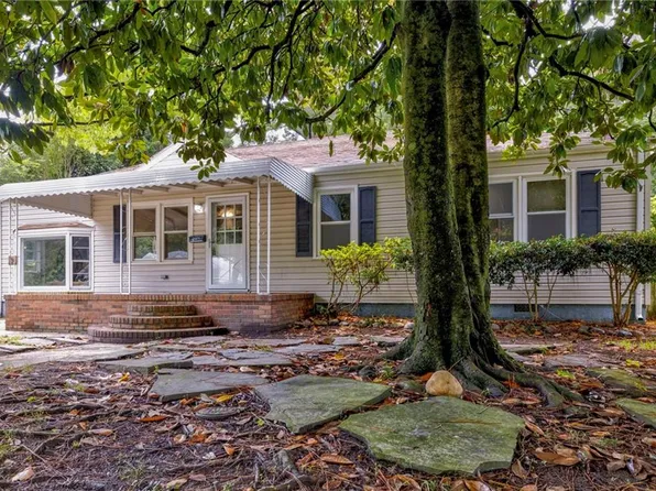 2905 Mars St, Virginia Beach, VA 23452