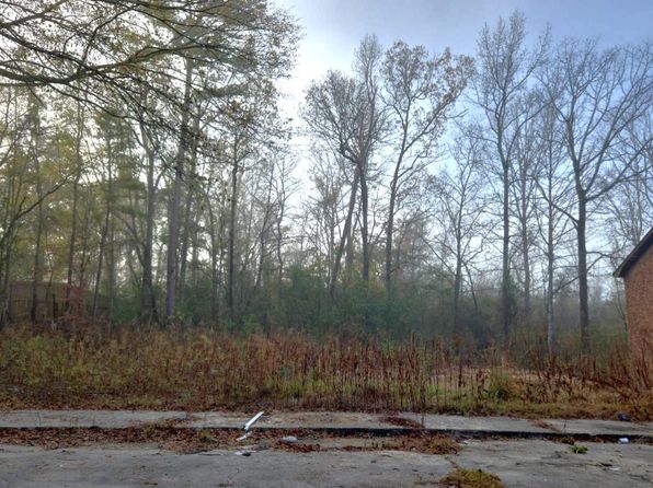124 Plantation Blvd, Hattiesburg, MS 39402