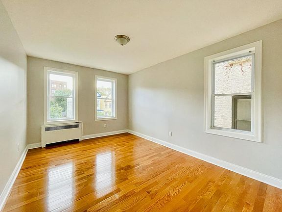 4th image of 92 Highland Ave #2002
