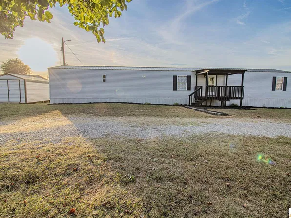 1343 N Jackson Hwy, Hardyville, KY 42746