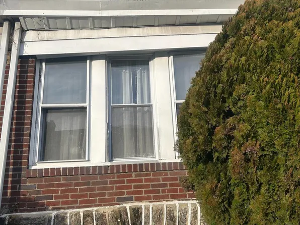267 Rosemar St, Philadelphia, PA 19120