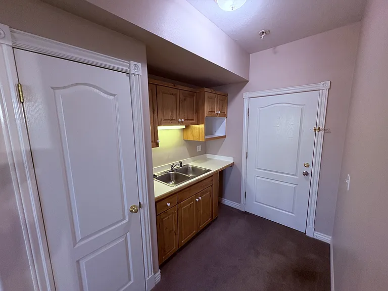 350 Fairway Dr #H3-1 — Photo 3
