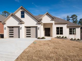 74 Clervaux Dr, Little Rock, AR 72223