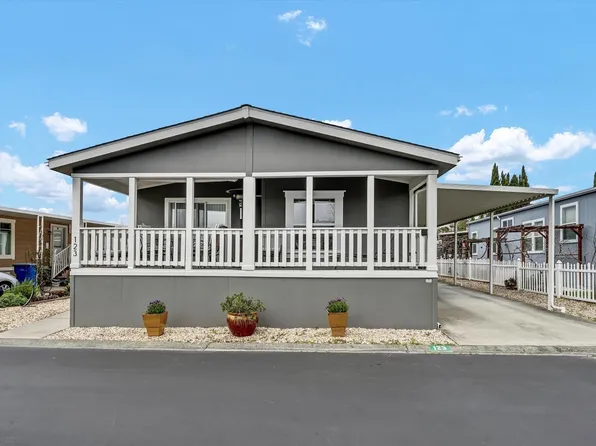 123 Heather Lane, Calistoga, CA 94515