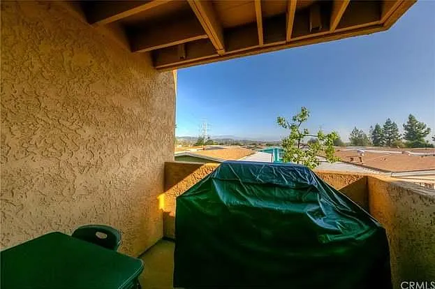 8615 Beverly Blvd #6 — Photo 4