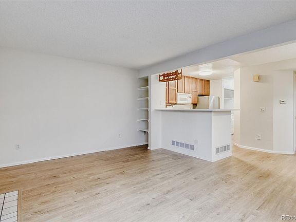 4th image of 12525 E Tennessee Circle #A