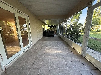 7367 Kenwood Dr — Photo 3